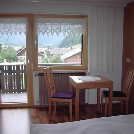 Appartements Am Stein דירה